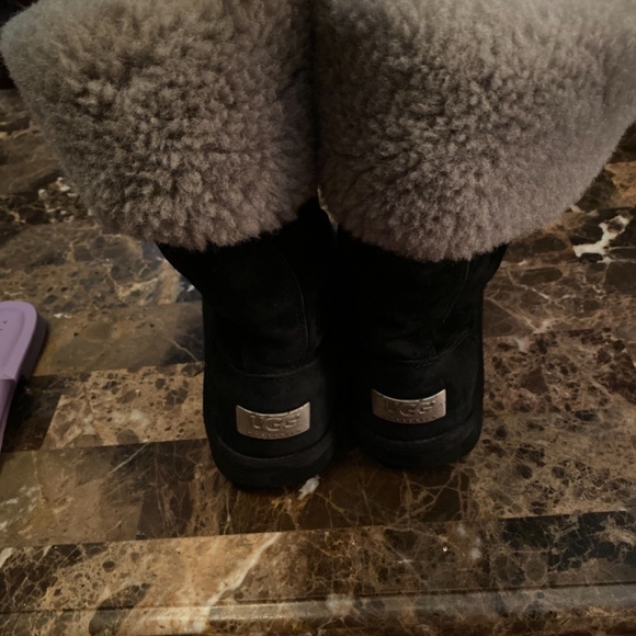 UGGS S/N 1892 Ugg’s Australia Montclair - Picture 4 of 7